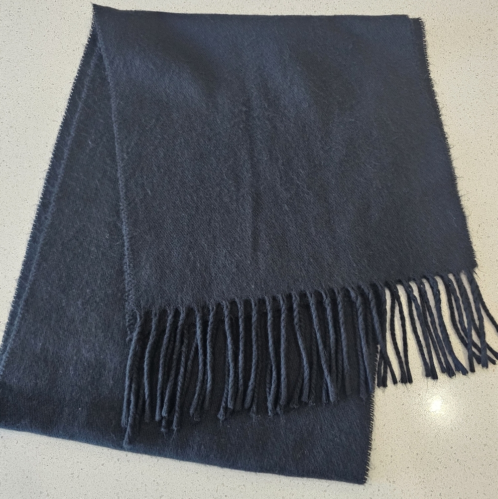 Cashmere Made in Florence Italy Black Cashmere Label Piece - Picture 2 of 2